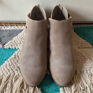 Dolce Vita Beige Bootie
